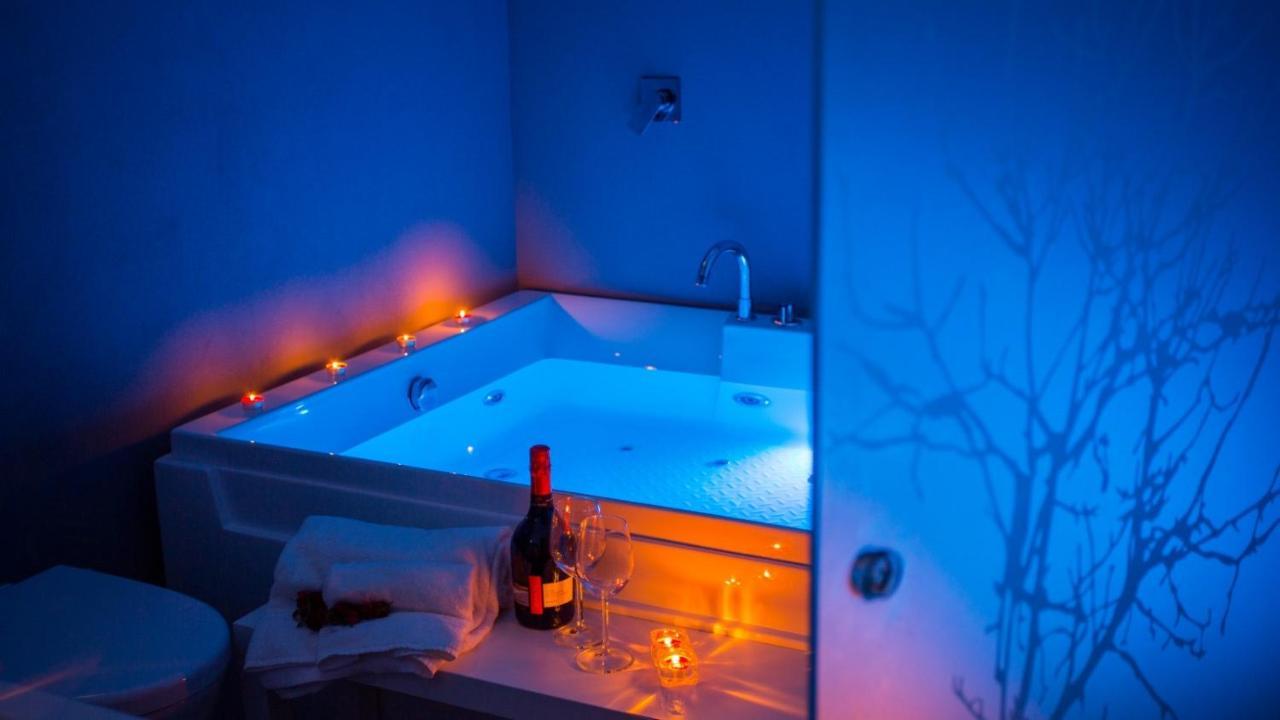 Etnea 208 Luxury Jacuzzi Frühstückspension CTA