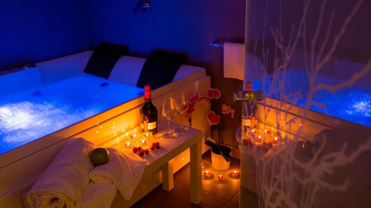 Etnea 208 Luxury Jacuzzi Frühstückspension CTA